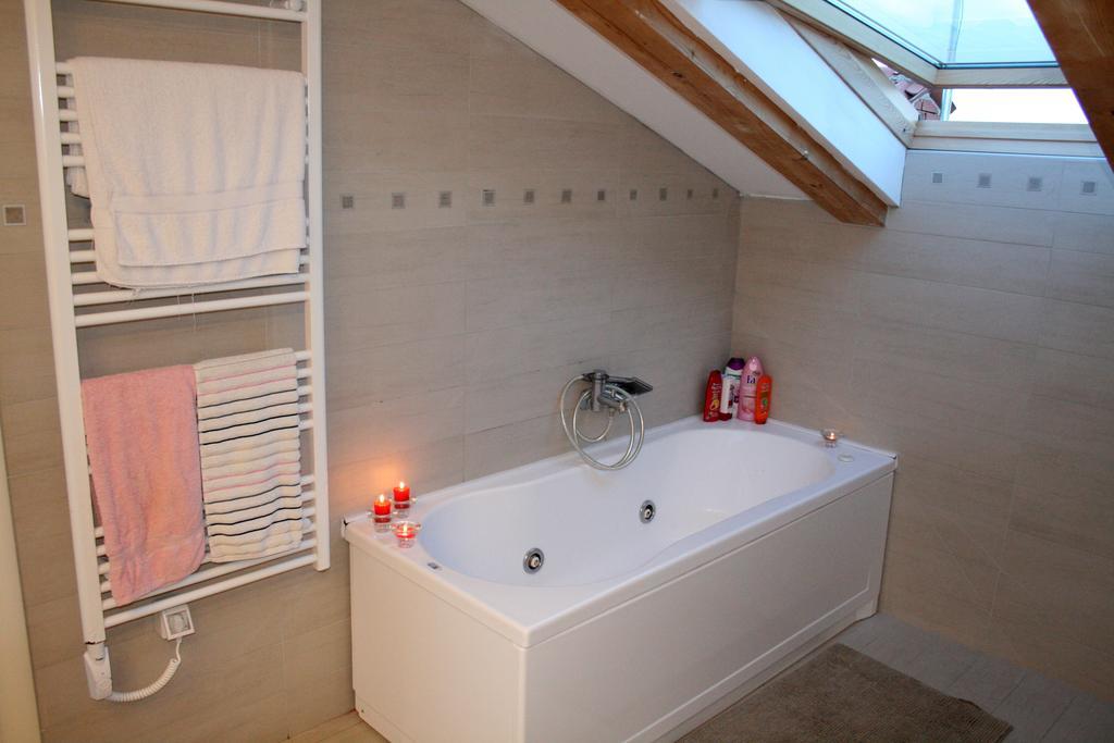 Olive Charm Apartment Umag Bagian luar foto